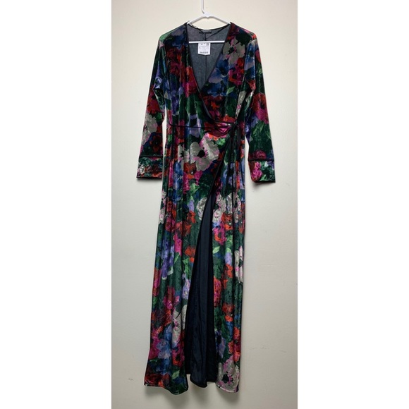 🆕 Zara Velvet Floral Kimono Robe - Picture 2 of 4